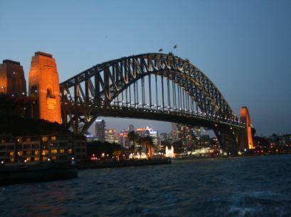 11.2018 SYDNEY - OPERA V dopoludňajších hodinách prílet do Sydney,