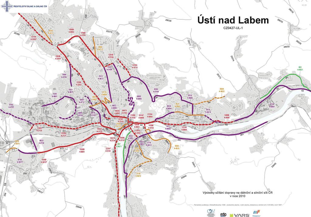 . ANALYTICKÁ ČÁST Přístavy Na území města Ústí nad Labem se nachází tyto přístavy: (a) Přístavy osobní dopravy - Přístav Vaňov - Přístav Větruše - Ústí nad Labem centrum (mezi železničním mostem a