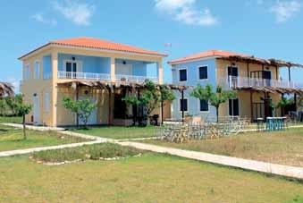 KEFALONIE OSADA XI / SVORONATA Chloe Studia a apartmán Bez stravy Irina Hotel Snídaně / možnost dokoupení večeří a all inclusive Dítě pobyt zdarma Vhodné pro rodiny s dětmi Klidné prostředí 11 554 Kč