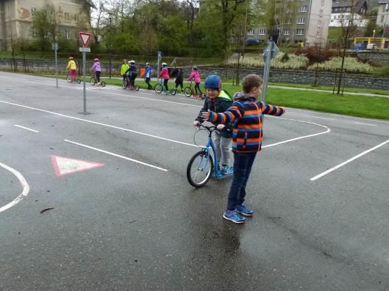 cyklisty pak v květnu 2017.