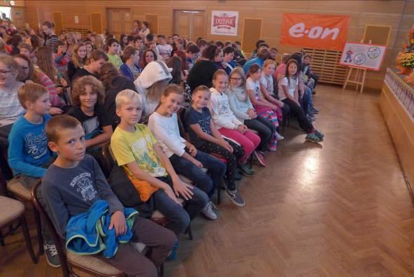 Na osmáky a deváťáky letos vyšla velmi zajímavá beseda. 20. 9. 2016 Beseda NaturVision - IX. A a VIII.