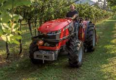 hydraulického oleje 93 l/min 120 l/min Zadní závěs Mechanický Elektronicky řízený