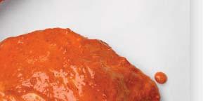 Grilované kuře piri piri + 4 hodiny marinování / Grilování 25 minut Na 250 ml omáčky / 4 porce 1 celé kuře (asi 1,5 kg),
