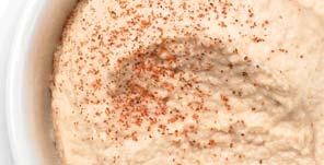 Hummus z červené Kořeněný dip z kešu Kořeněný dip z mrkví Dip ze sýra feta papriky ořechů a koriandru s papričkami jalapeňos Příprava