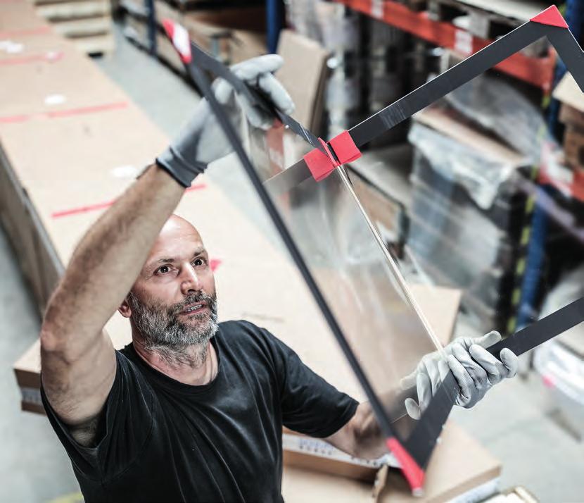 Vaše dôvera je náš záväzok Preberáme zodpovednosť za naše produkty. Môžete sa spoľahnúť na našu technickú podporu a servis pri kúpe nového produktu alebo oprave staršieho.