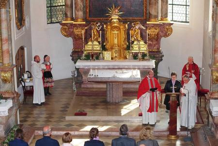 V oblasti Norimberk jsme byli poprvé v kostele Christkönig ve Fürth, kde nás fará Markus Goller srde n p ivítal.