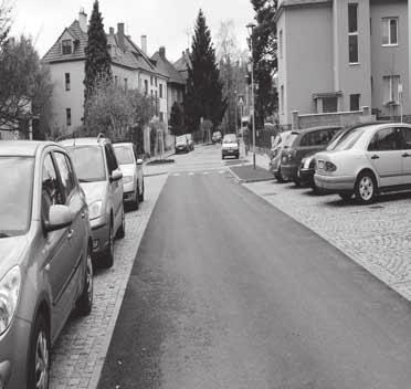 podél ulice 1. Máje.
