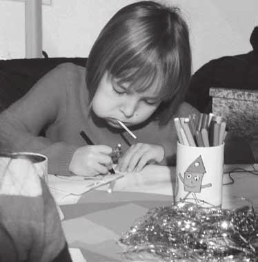 současně i náruživý fotograf Radovan Lipus. Vernisáž se uskuteční 3. ledna v 17 hodin za doprovodu cimbálové muziky Harafica, výstavu si pak můžete prohlédnout až do konce ledna 2016.