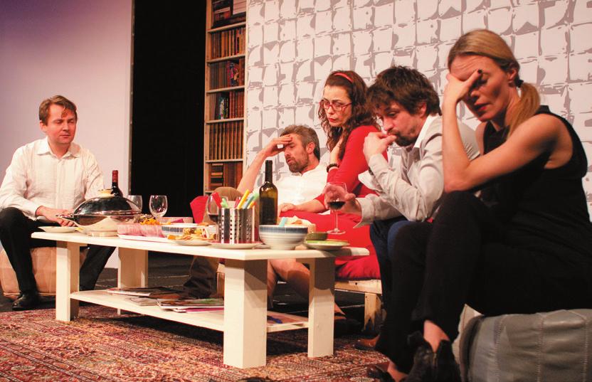 30. 11. pá M. Delaporte, A. de la Patellière: JMÉNO Divadlo Verze Mluvit se dá o všem. Mezi dobrými přáteli a příbuznými by vlastně žádné téma nemělo být tabu.