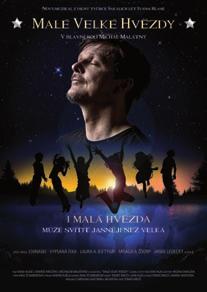 Ani jedno se mu však nedaří až do té doby, kdy se náhodně vykoupe v jezírku, o němž se říká, že má kouzelnou moc dát lidem talent, který chtějí.