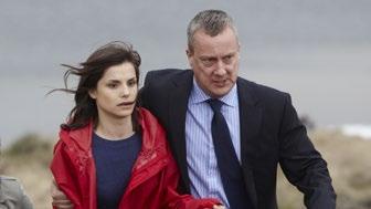 krimiseriál Inspektor Banks Velká Británie, 2010 Režie: Craig Pickles a další Hrají: Stephen Tompkinson, Andrea Lowe, Lorraine Burroughs Britský detektivní seriál o inspektorovi, který své případy