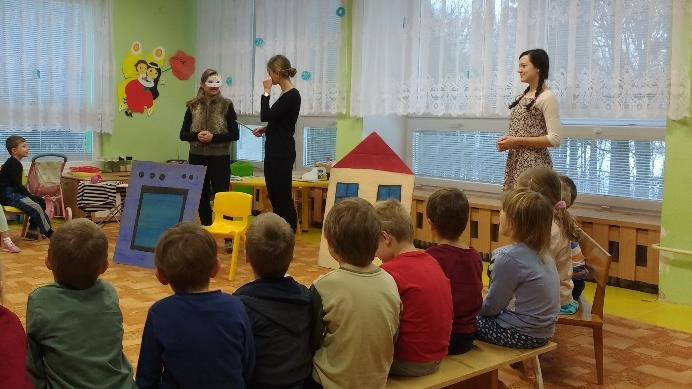 Aneta, Fiedlerová Antonie, Jajkowiczová Dana; ND3 Cielecká Tereza, Pustějovská Květoslava, Slámová Zuzana, Švrčková Zuzana; NK3 Janovská Pavla, Waldrová Lucie Zaměření projektu Edukace dětí MŠ,
