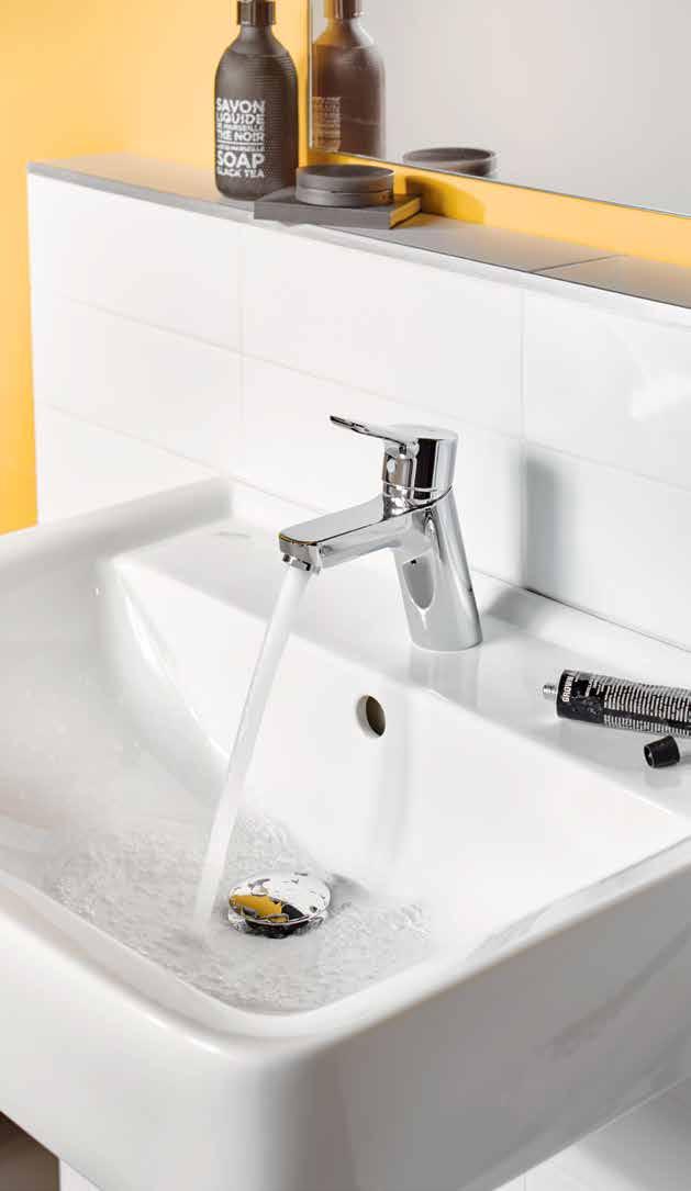 KLUDI Pure&Easy KLUDI Pure&Easy Jednoduchá vzdušnost KLUDI Pure&Easy představuje redukovaný design, který lze bez problémů