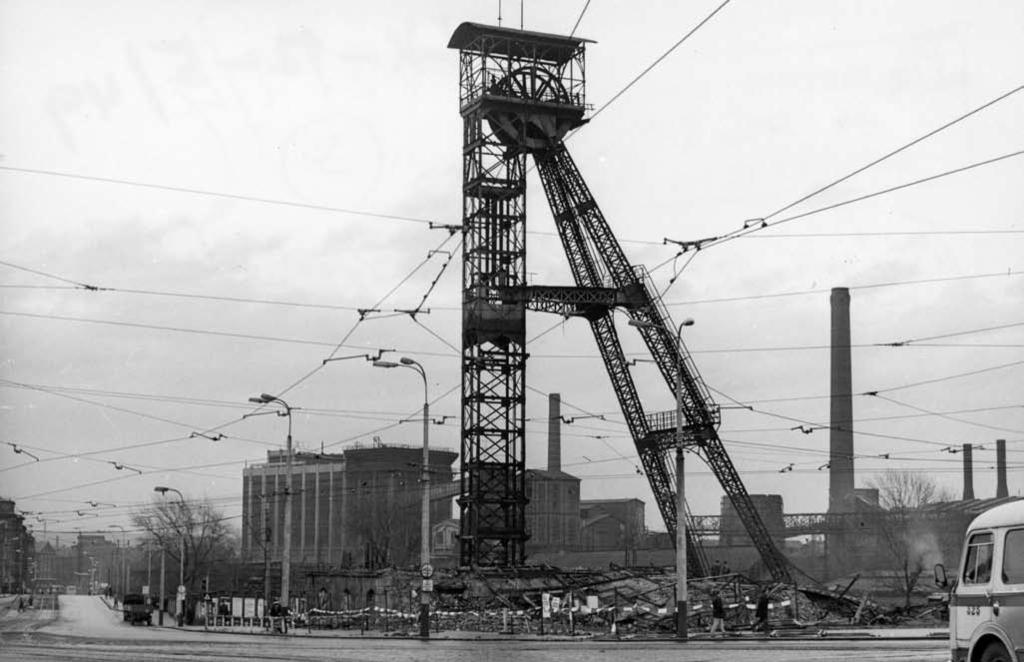 objem těžby dosahoval kolem 150 tisíc tun ročně. Největším důlním neštěstím na Šalomounu byl výbuch, ke kterému došlo 1.