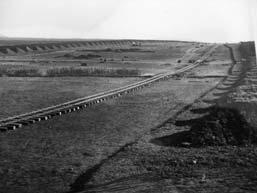 6. 1939 Na fotografii jsou zachyceni dělníci na stavbě