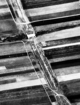 2 2 3 2 1 1 3 Dálnice mezi Vískou u Jevíčka a Jevíčkem (1947): 1. Těleso dálnice 2.