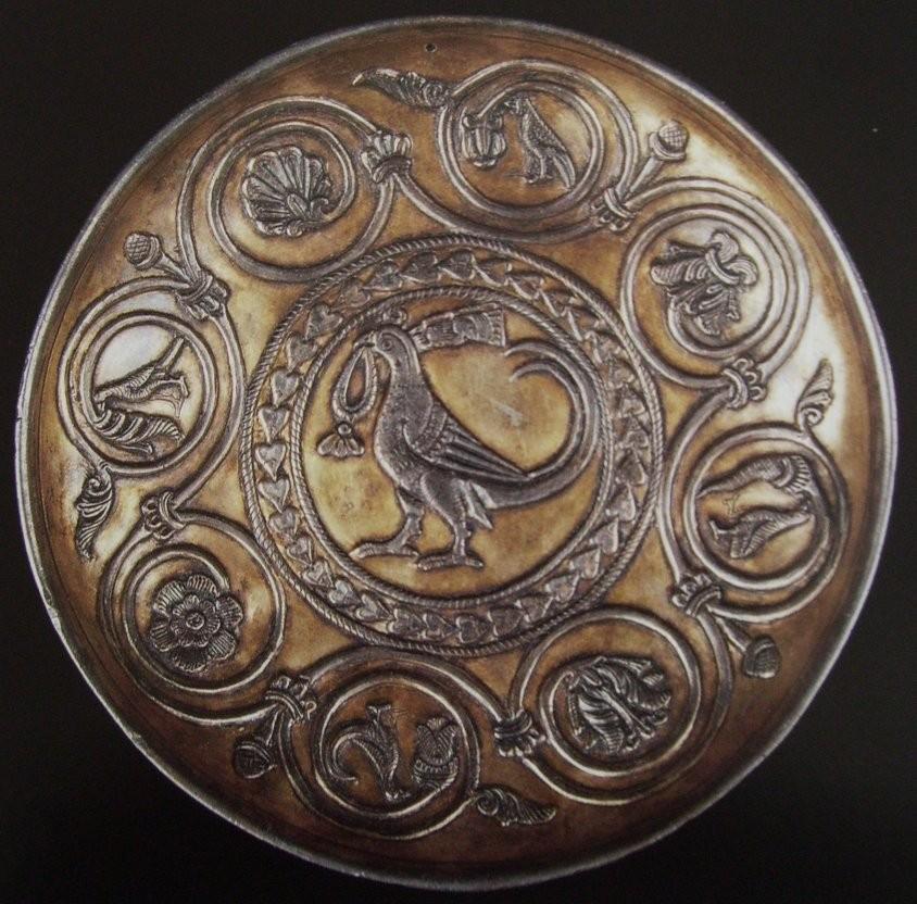 Obr. 36 Talí