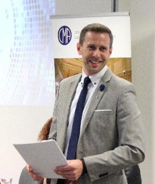 Základem jsou setkání HR ředitelů a manažerů na půdě partnerské společnosti, která prezentuje vlastní systém talent managementu a zkušenosti získané při jeho aplikaci.