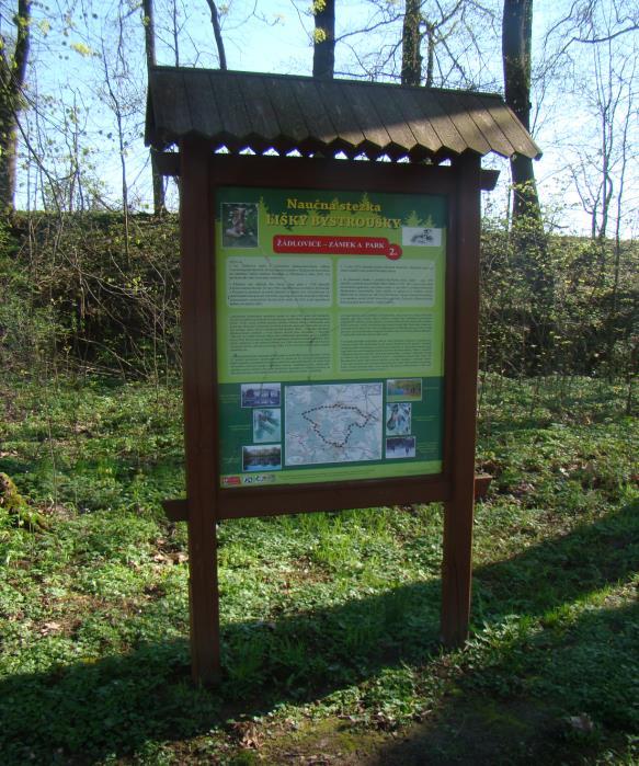 Stezka nabízí řadu možných variací, zkrácení trasy, uzpůsobení pro děti, pro cyklisty,