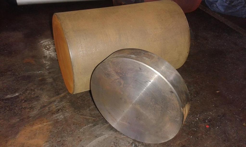 13. Tepelné zpracování tvárné litiny Pro experiment se použily dvě tyče o průměru 90 mm a délce 325 mm.