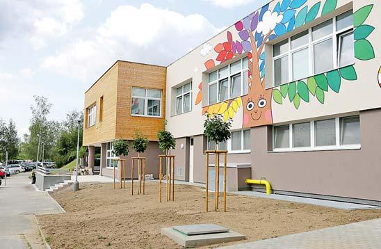 Denní zpravodajství na www.nasepraha.cz praha 5 U NÁS NA PĚTCE redaktor: Oskar Kuptík tel.: 604 242 958 oskar.kuptik@- ceskydomov.