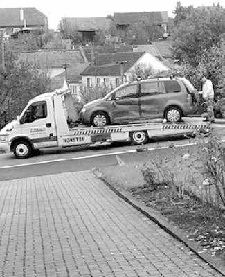 Chtěli bychom Vrágovým pomoci, ale nemáme žádnou možnost. Už za působení bývalého starosty Vlka se uvažovalo o pořízení svodidel. Tento nápad ale odpovědná místa zamítla.
