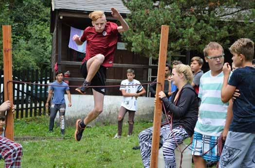 Fotoreportáž SPRÁVNÁ 5 Správná pětka: Tábor ve znamení Ligy mistrů Správnou pětku tvoří kluci a holky z Čeladné, Příbora, Fulneka, Liptálu a čas od času i z Býchor.