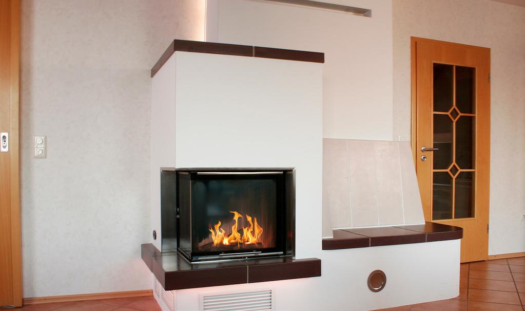 Na přání zákazníka se mohou krbové stavební desky SILCAHEAT 600C po montáži nahodit nebo obložit přírodním kamenem nebo kamnovými kachlemi.