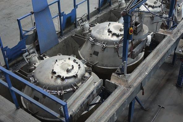 In addition to the ingot casting technology, the company has also liquid metal transport technology at its disposal since 2015 three transport