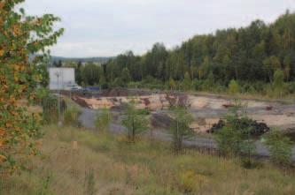 OBR. 3.16 Kovohutě Příbram sanované odkaliště sodné strusky Zdroj: foto Z. Suchánek 3.