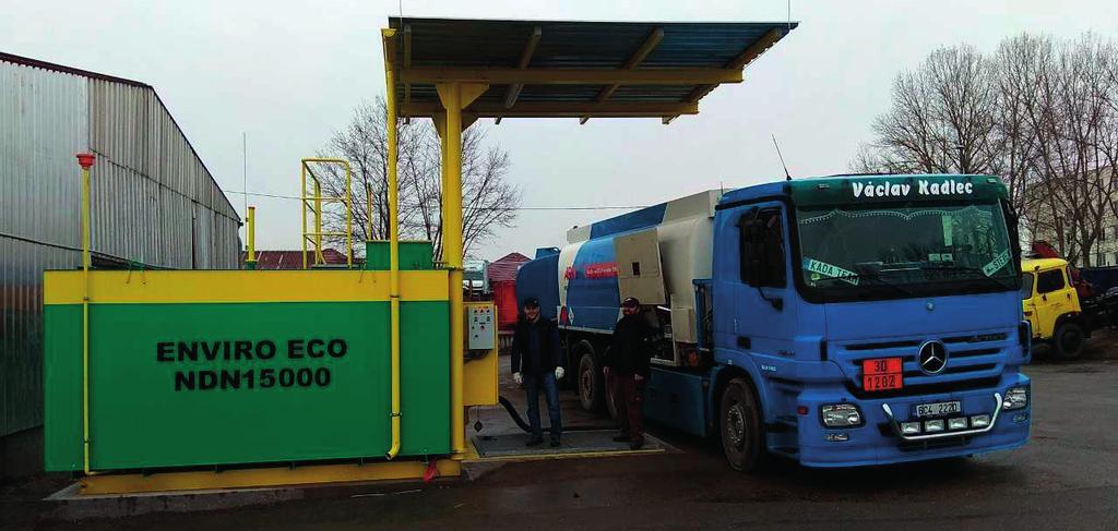 Nádrž je vybavena moderním tankovacím automatem zabudovaným ve výdejním stojanu, který uvolňuje výdej na základě identiﬁkace řidiče osobním elektronickým čipem a provádí podrobné záznamy o veškerých