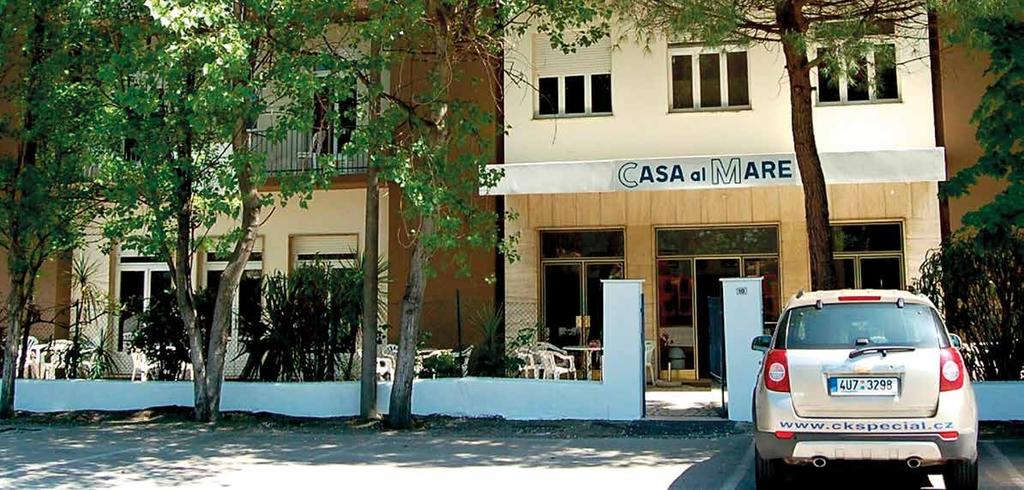 Casa al Mare, Rccone Itále 8 *** zdarma ano ne ne Rccone, jedno z nejkrásnějších letovsek na pobřeží Jaderského moře, ležící mez dalším významným středsky Rmn a Cattolca, má zcela výjmečnou atmosféru.