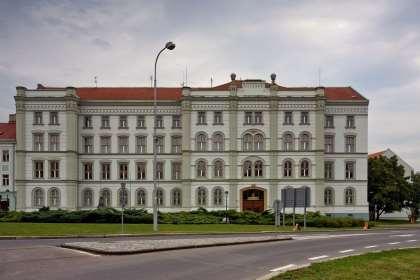 Justiční akademie má četné bilaterární kontakty v Evropě i v mezinárodním měřítku, je aktivním členem v síti EJTN (European Judicial Training Network Evropská