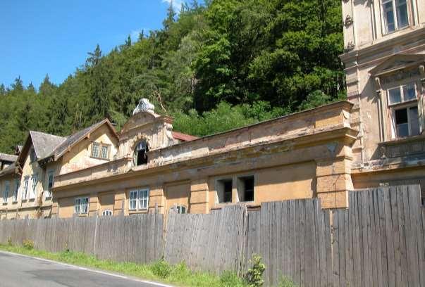 rok 2004 Lázně