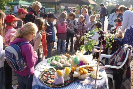 11. Aktivity neziskového sektoru v oblasti ochrany životního prostředí V roce 2010 úspěšně pokračoval podprogram PF04 11 pro rozvoj ekologických aktivit ve Zlínském kraji a na podporu