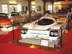 Muzeum Porsche (z Flattachu 46 km, z Bad Kleinkirchheimu 40 km) -