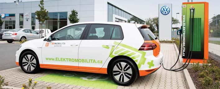 DISKUZE O ALTERNATIVNÍCH PALIVECH Sériovou produkci elektromobilů ohlásily v podstatě všechny renomované značky 14 soustředit jenom na elektromobily.