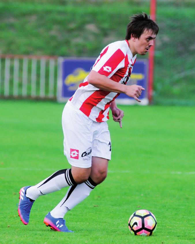B TŘÍDA TLAPNET KRAJSKÝ PŘEBOR Holice měly namále. Zachránil to Kaufman PARDUBICKO - Třináctým kolem pokračoval o víkendu Tlapnet krajský přebor.