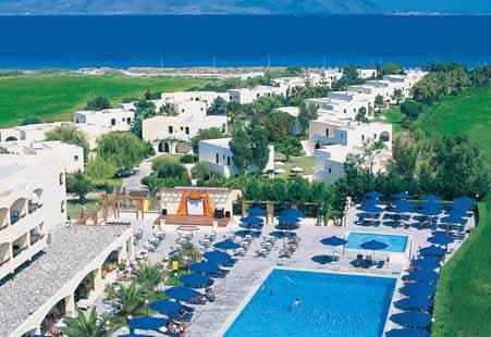 KOS 24 Marmari 25 GRECOTEL ROYAL PARK **** Moderní komplex hlavní budovy a patrových bungalovů, zasazených do zeleně, se nachází u dlouhé písečné pláže asi dva kilometry od klidného letoviska Marmari.