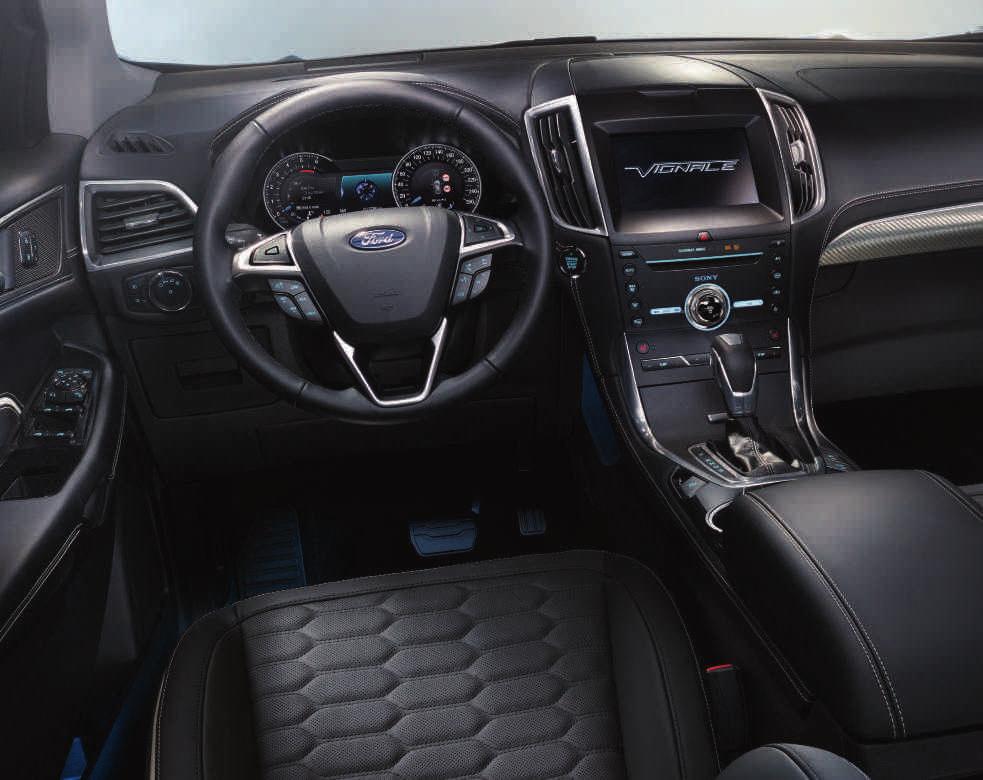 Prostor pro luxus Luxusní interiér vozu Ford Vignale se brzy stane vaším oblíbeným místem.