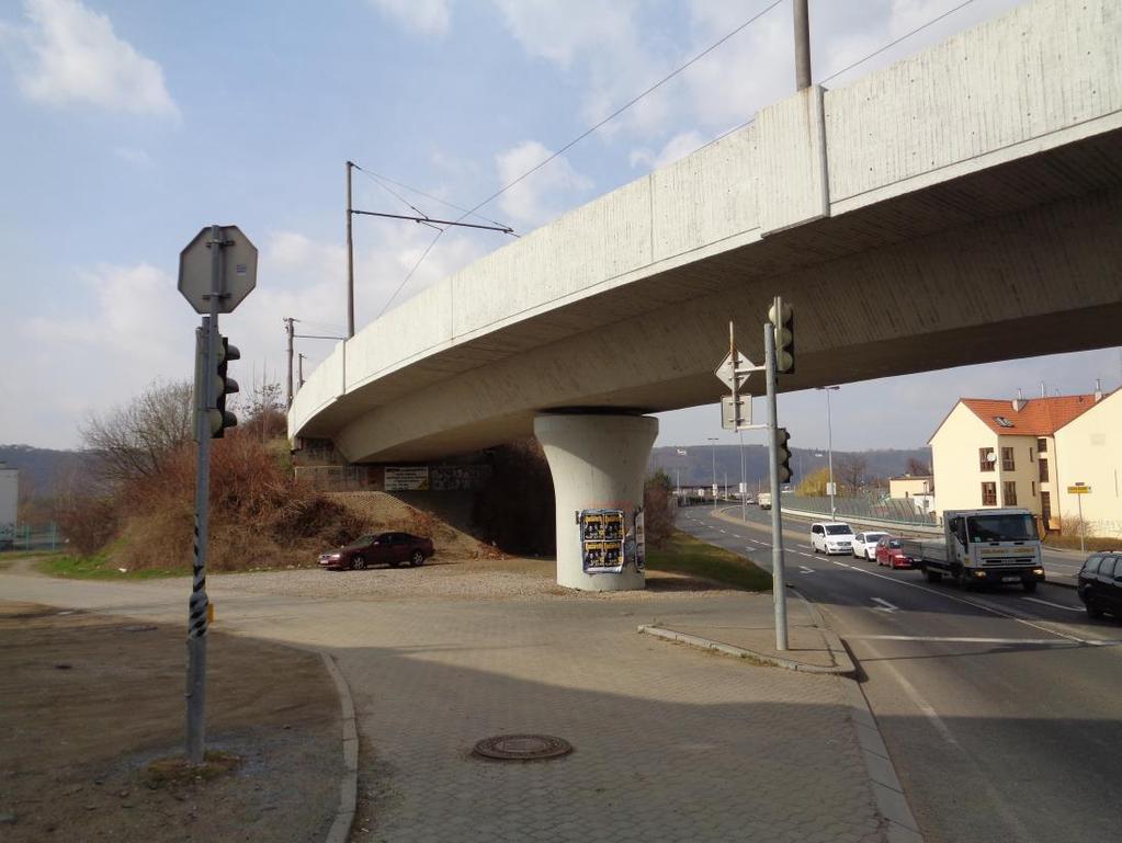 Obrázek 10 - Celkový pohled na řešenou křižovatku.