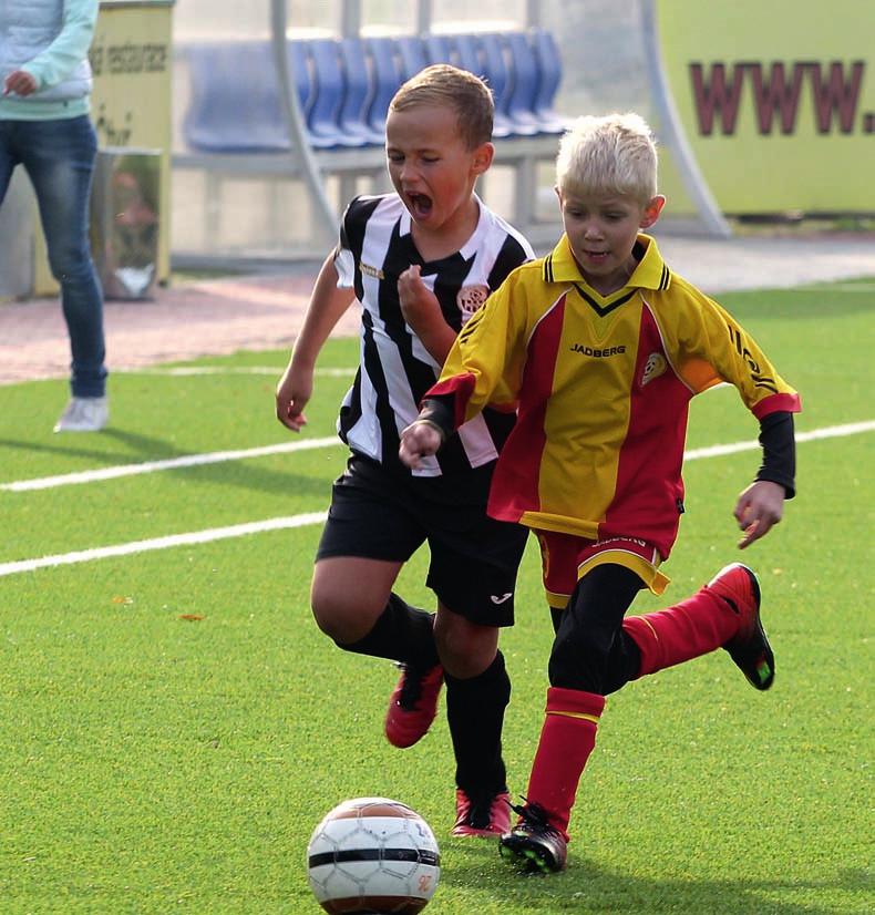 Dolní řada: Josef Kožíšek, Adam Hruška, Ondřej Prchlík, Štěpán Hais, František Weiman, Daniel Hájek, Jan Mesár, Václav Třešňák, Jan Slany, Daniel Pokorný, Tomáš Mazánek, Matěj Šimánek.
