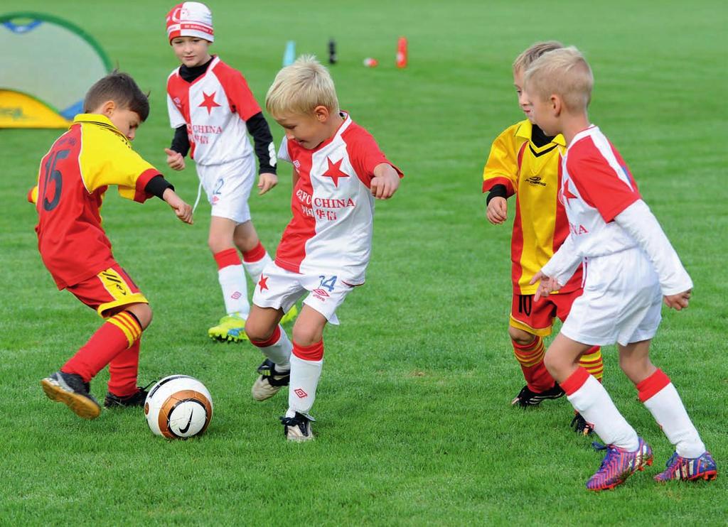 Prostřední řada: Vojtěch Šindelář, Jan Roubíček, David Kumbera, Vojtěch Němec, Jiří Bejček, Daniel Novák, Daniel Šedina, Jan Kryštůfek, Matěj Doležal.