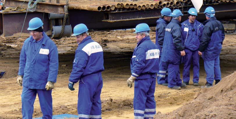 téma 09/2011 15 strana Další změny po roce 2000 Na počátku nového milénia se u nás počet ekonomicky aktivních Slováků pohyboval okolo 60 tisíc.