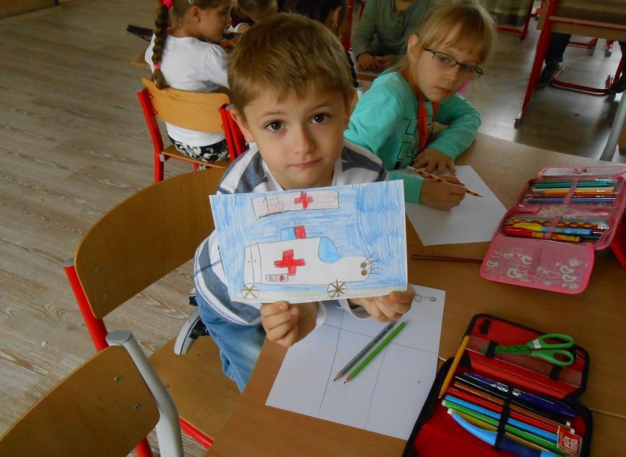 TROCHA ZDRAVOTNEJ VÝCHOVY : VIEME AKO NÁM POMÁHA VITAMÍN C :
