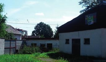 práškové barvy, což žádná linka v ČR neumí, proto se řadí mezi nejmodernější práškovou lakovnu na Moravě, která se mimo jiné stala dějištěm společenských událostí celé skupiny