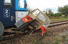 Výroční zpráva vozidlo pohledem přesvědčila, zda hlavní (odjezdové) návěstidlo S železniční stanice Postřelmov dovoluje jízdu vlaku a upřednostněním manipulace s vozidlovou radiostanicí a sledováním