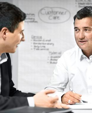 Customer Care WALTER 11 WALTER a EWAG jsou celosvětovými dodavateli systémů a řešení pro kompletní obrábění nástrojů.