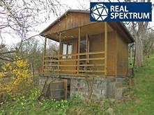 STATIKUM s. r.o. 3087-611-2017 Jedná se o rekreační chatu s vlastním pozemkem v městské části Brno - Jundrov.