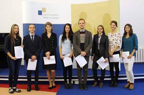 Co rok dal Co rok rok dal dal AUSTAUSCH MIT DEM LIECHTENSTEINISCHEN GYMNASIUM IVA LAMBOVÁ Z BRNA A FRANTIŠEK POSOLDA Z PRAHY REPREZENTOVALI ČESKOU REPUBLIKU NA MEZINÁRODNÍM FINÁLOVÉM TÝDNU SOUTĚŽE